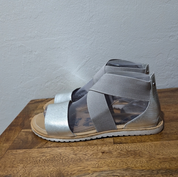 Sorel Ella II Sandal Women's Leather Stretch Silver Ankle Strap NL3202-034 Sz8.5 - Picture 4 of 10